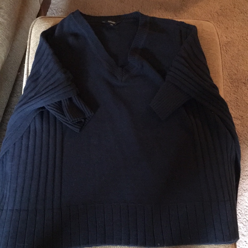 Simply Vera Navy Sweater